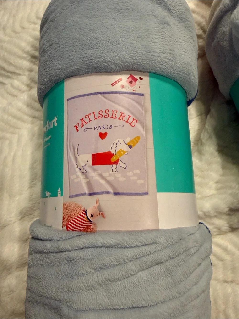 Pillowfort Patisserie Bread Thief Pet Shoppe Kids’ Throw Blanket 60”L x 50” W
